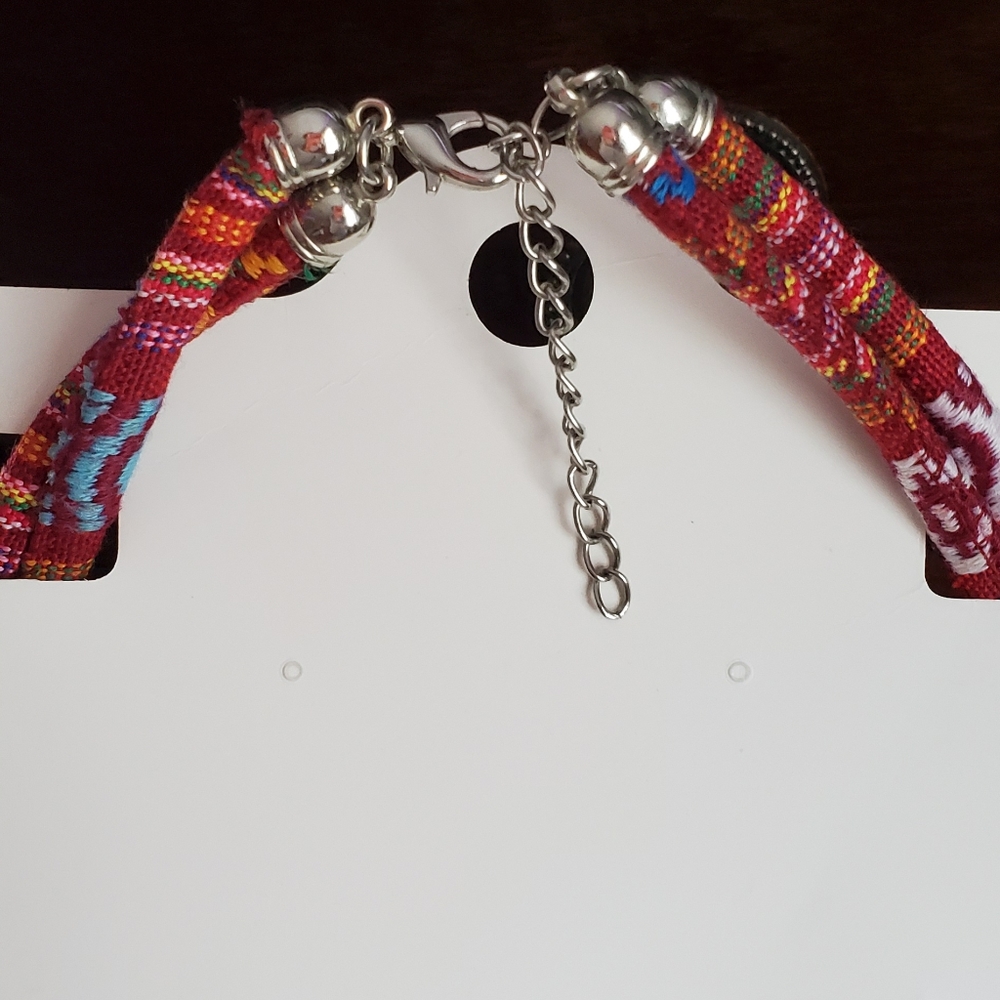 Statement necklace - Picture 3 of 3
